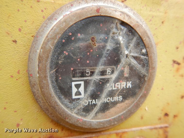 image for item DM2833 Clark IT60  forklift