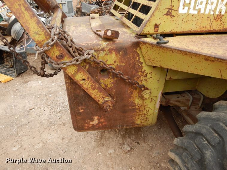 image for item DM2833 Clark IT60  forklift