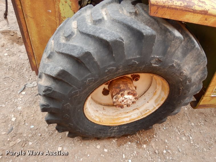 image for item DM2833 Clark IT60  forklift