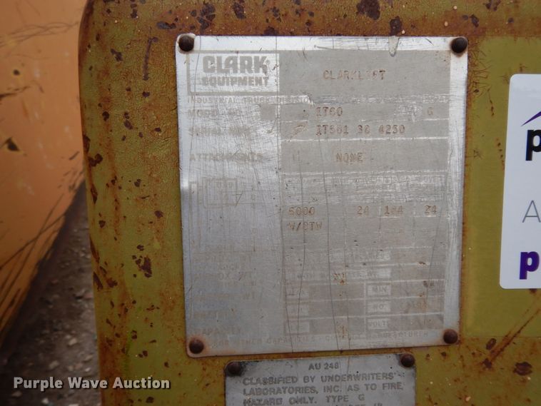 image for item DM2833 Clark IT60  forklift