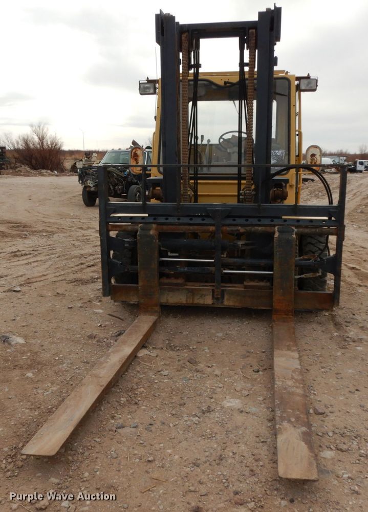 image for item DM2834 2004 Daewoo D60A-2  forklift