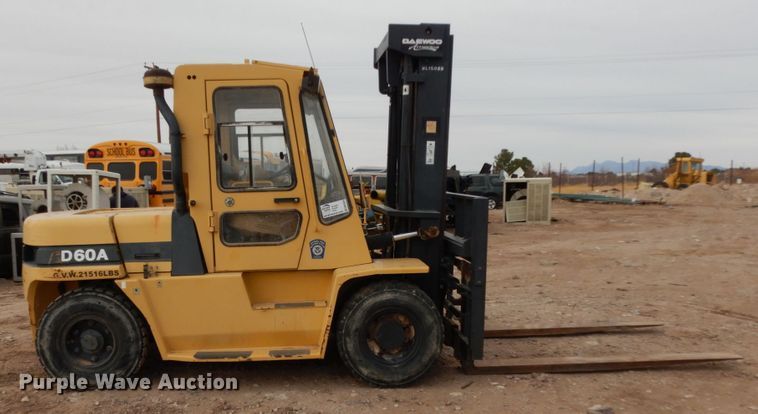 image for item DM2834 2004 Daewoo D60A-2  forklift