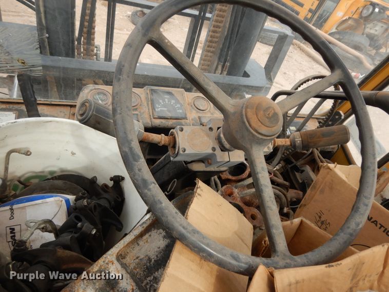 image for item DM2834 2004 Daewoo D60A-2  forklift