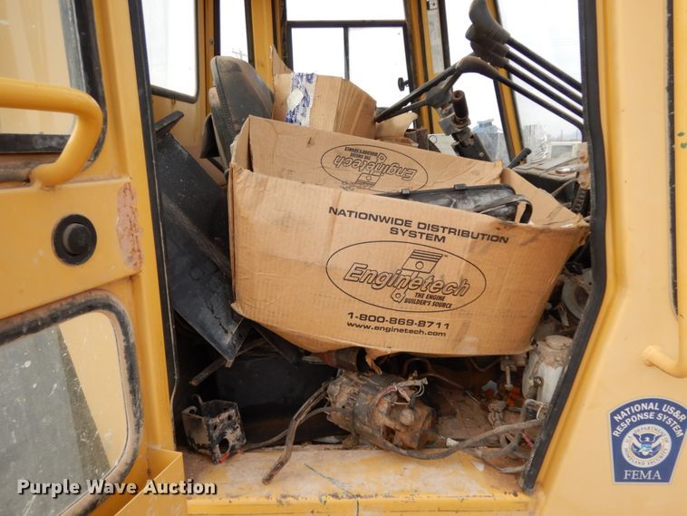 image for item DM2834 2004 Daewoo D60A-2  forklift