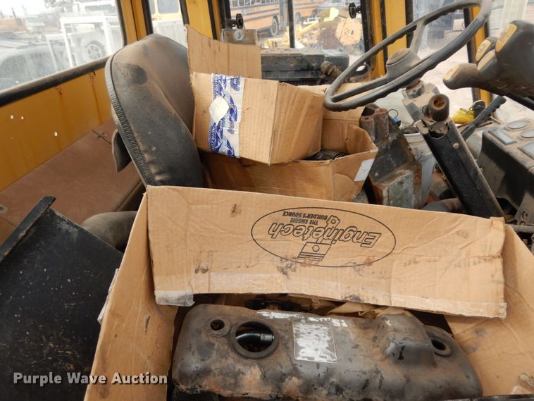 image for item DM2834 2004 Daewoo D60A-2  forklift