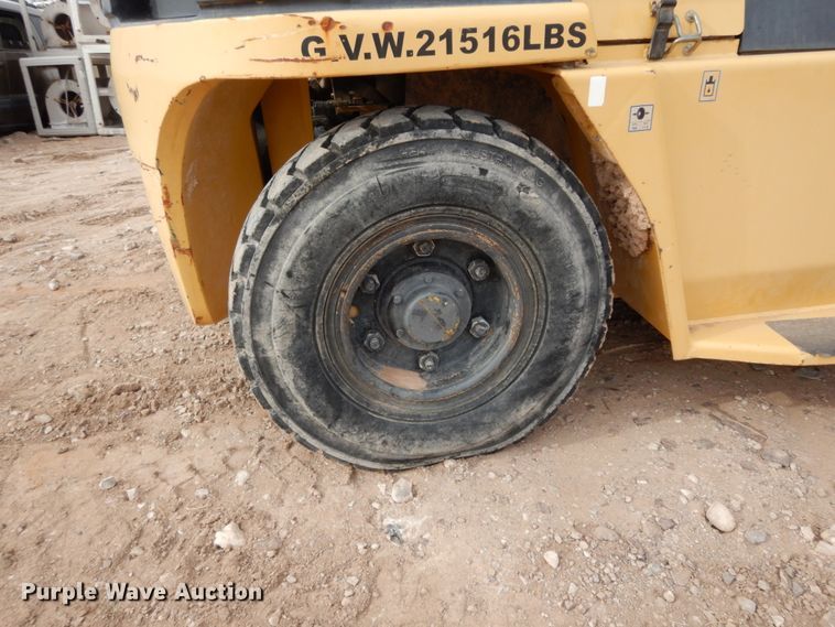 image for item DM2834 2004 Daewoo D60A-2  forklift