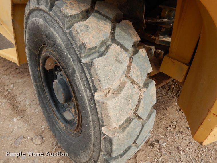 image for item DM2834 2004 Daewoo D60A-2  forklift