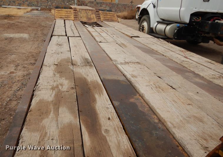 image for item DM2835 2003 Witzco Challenger RG-50  lowboy trailer