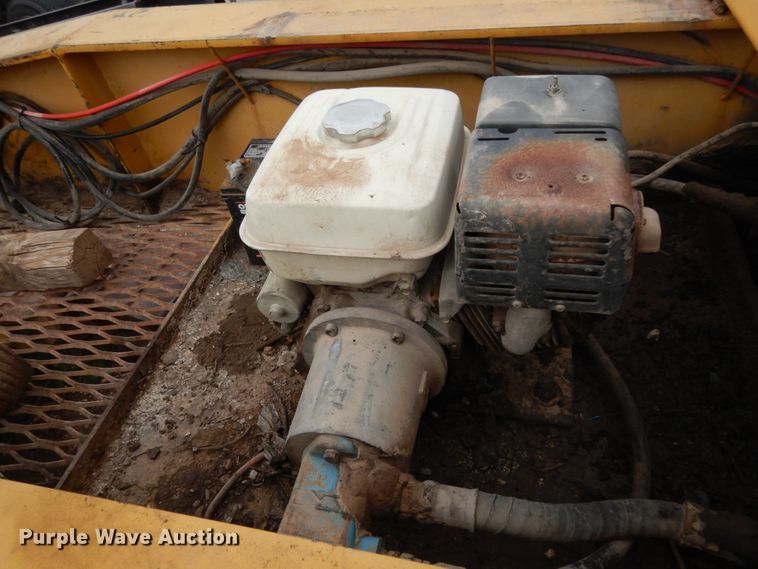 image for item DM2835 2003 Witzco Challenger RG-50  lowboy trailer