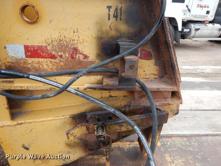 image for item DM2835 2003 Witzco Challenger RG-50  lowboy trailer