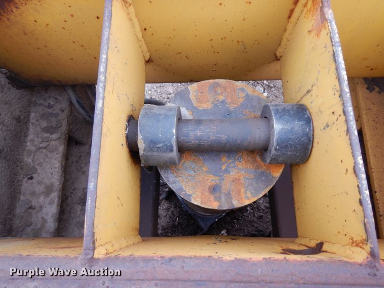 image for item DM2835 2003 Witzco Challenger RG-50  lowboy trailer