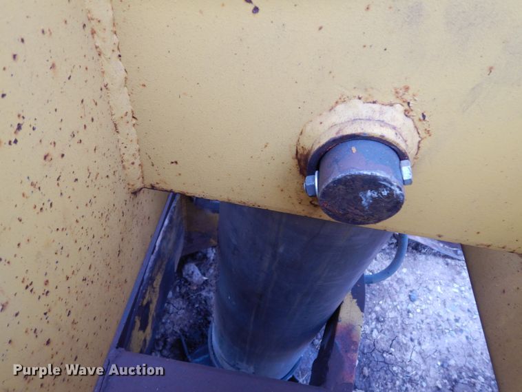 image for item DM2835 2003 Witzco Challenger RG-50  lowboy trailer