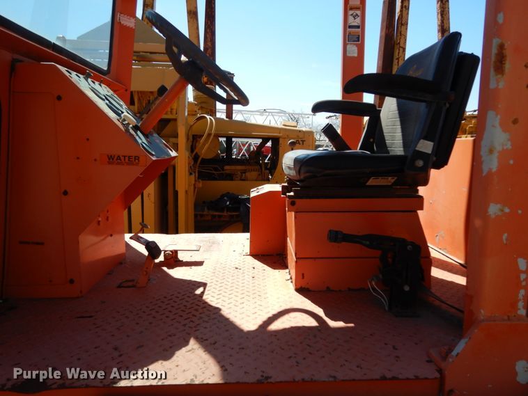 image for item DM2842 Broce CR350  broom