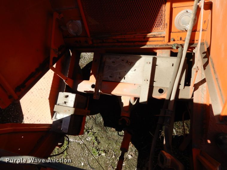 image for item DM2842 Broce CR350  broom