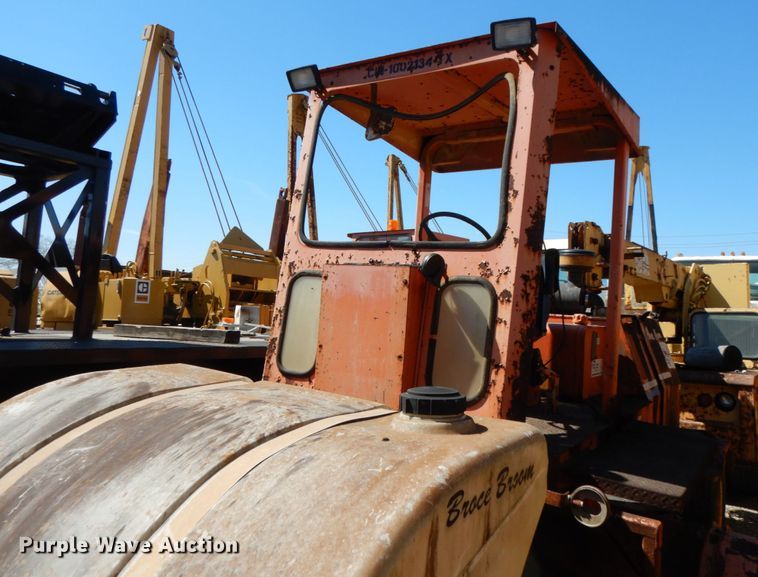 image for item DM2843 Broce CS350  broom