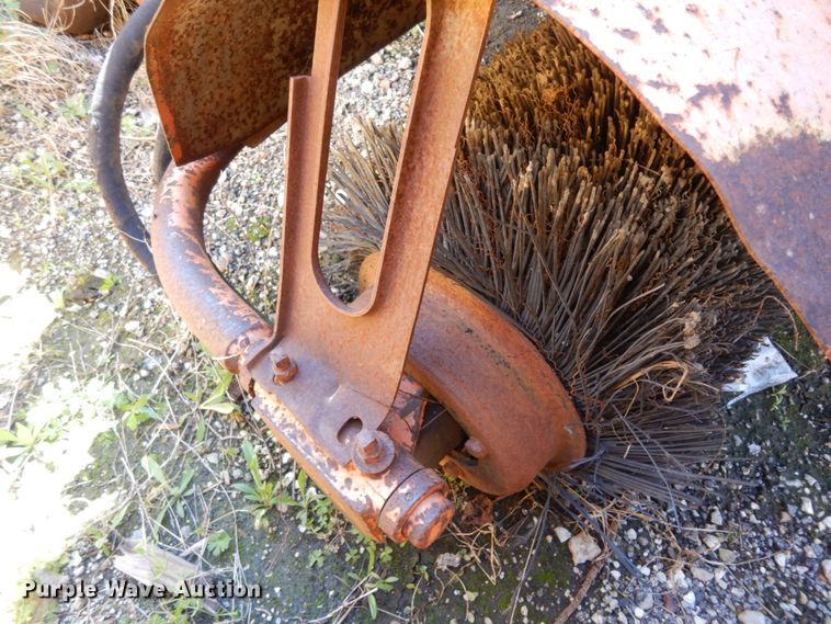 image for item DM2843 Broce CS350  broom