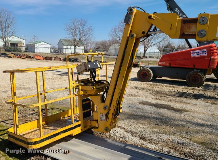 image for item DN6204 Haulotte HB44J  boom lift