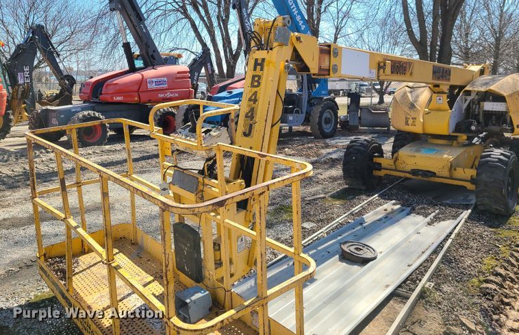 image for item DN6204 Haulotte HB44J  boom lift