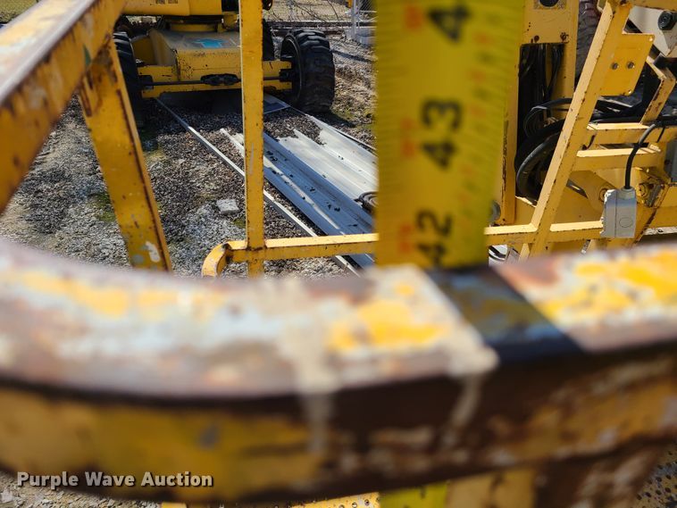 image for item DN6204 Haulotte HB44J  boom lift