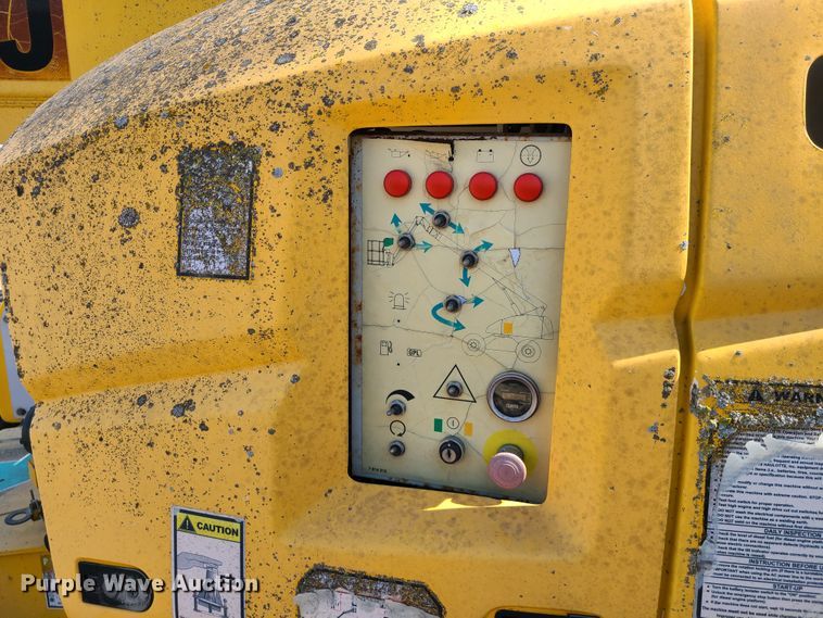image for item DN6204 Haulotte HB44J  boom lift