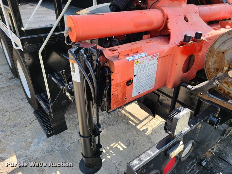 image for item DY9921 Palfinger PK15002 crane