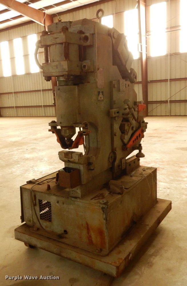 image for item EX9517 Hill Acme No. 4 metal worker