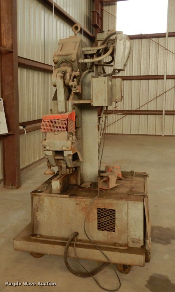 image for item EX9517 Hill Acme No. 4 metal worker