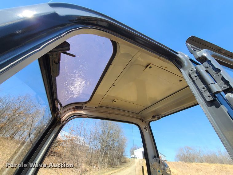 image for item FW9733 Komatsu PC40-7  mini excavator