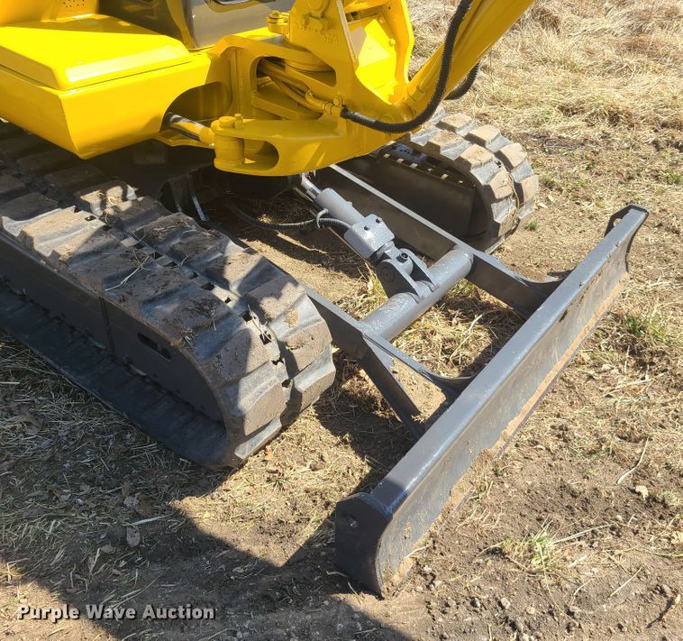 image for item FW9733 Komatsu PC40-7  mini excavator