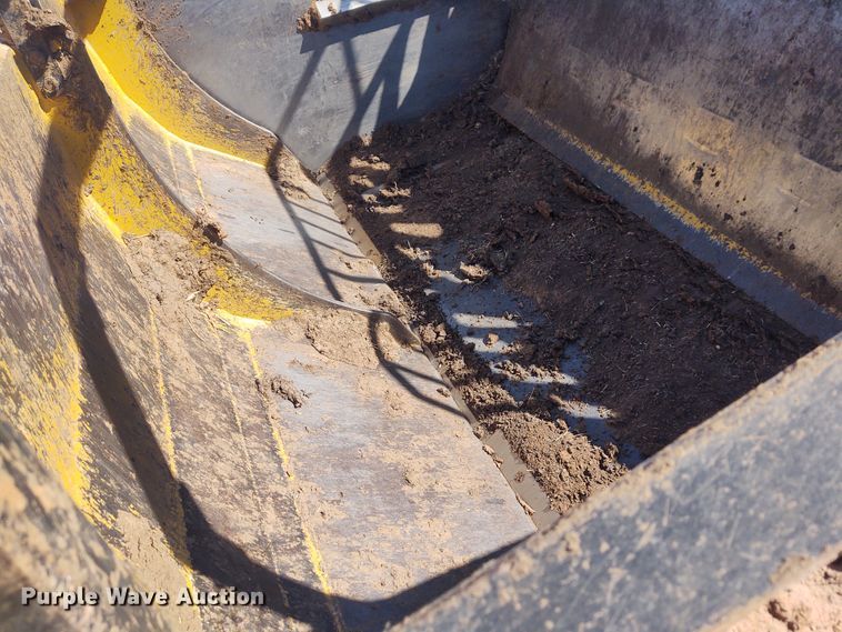 image for item FY9888 Garfield 1350HC  scraper