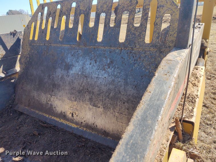 image for item FY9888 Garfield 1350HC  scraper