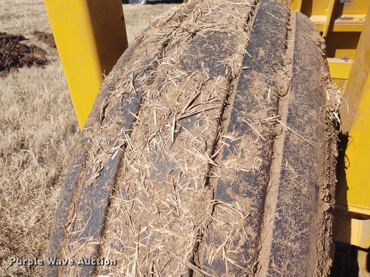 image for item FY9888 Garfield 1350HC  scraper