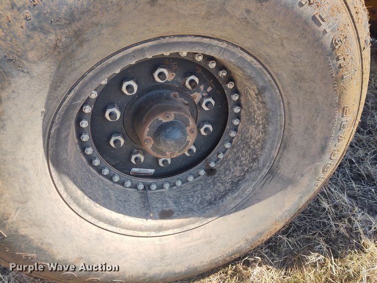 image for item FY9888 Garfield 1350HC  scraper