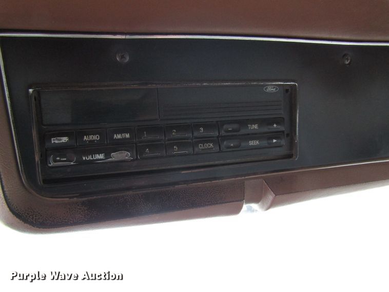 image for item GC9836 1997 Ford L8000  dump truck