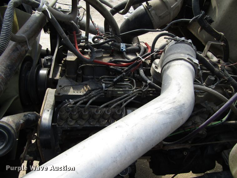 image for item GC9836 1997 Ford L8000  dump truck