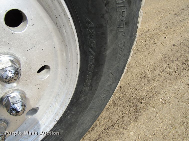 image for item GC9836 1997 Ford L8000  dump truck