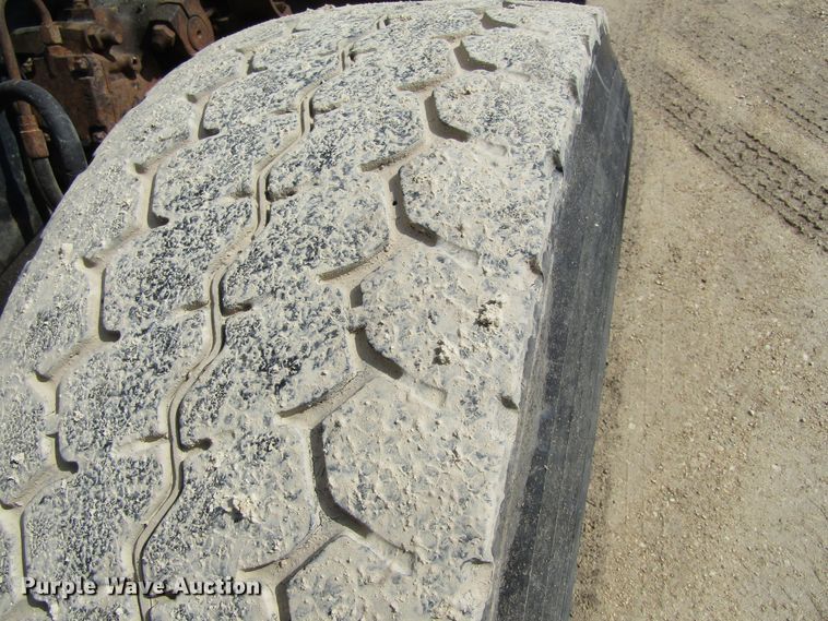 image for item GC9836 1997 Ford L8000  dump truck