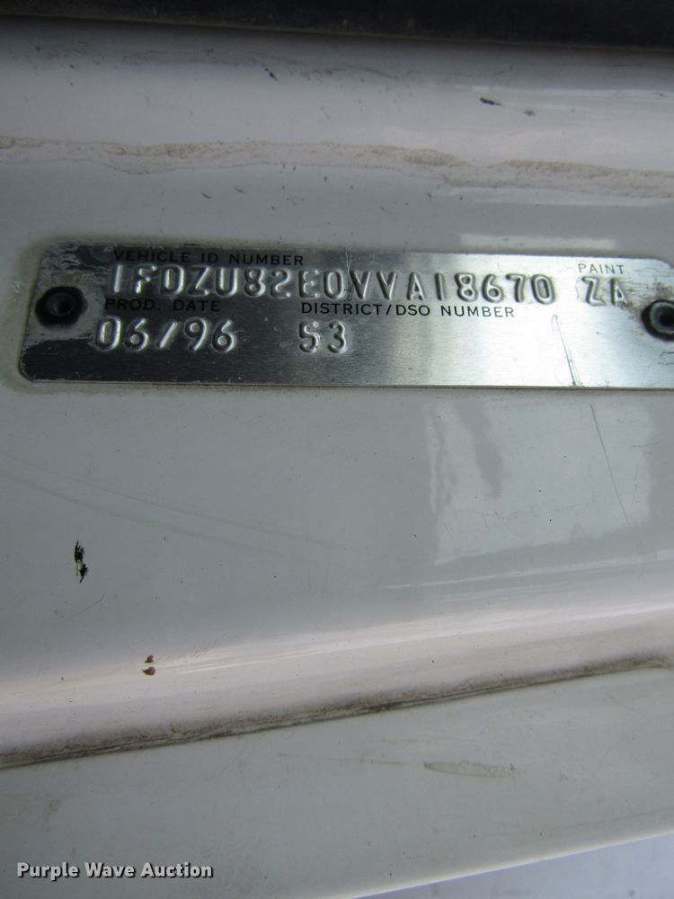 image for item GC9836 1997 Ford L8000  dump truck