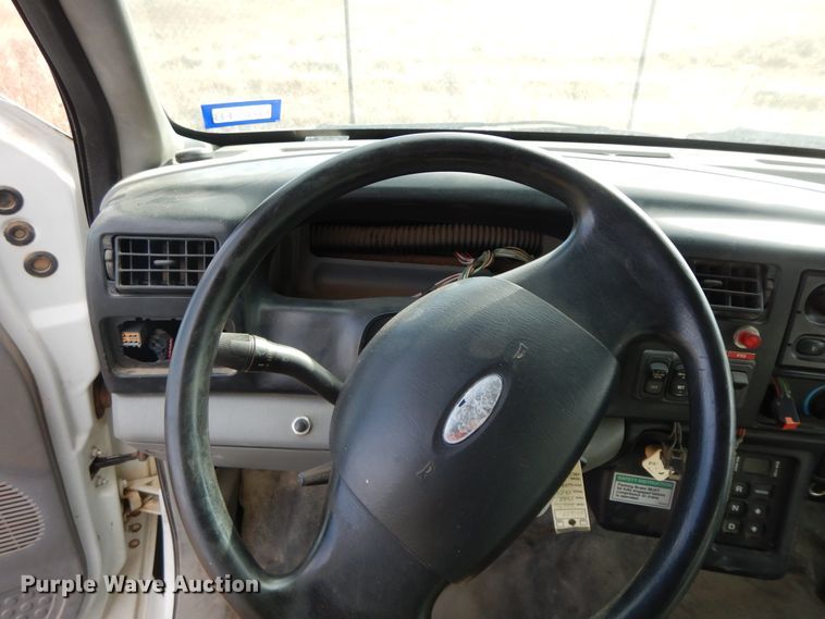 image for item GG9386 2008 Ford F650 Super Duty  service truck