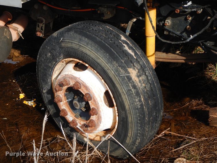 image for item GG9386 2008 Ford F650 Super Duty  service truck