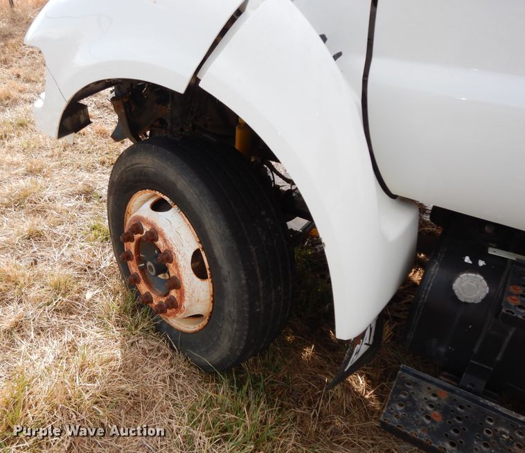 image for item GG9386 2008 Ford F650 Super Duty  service truck