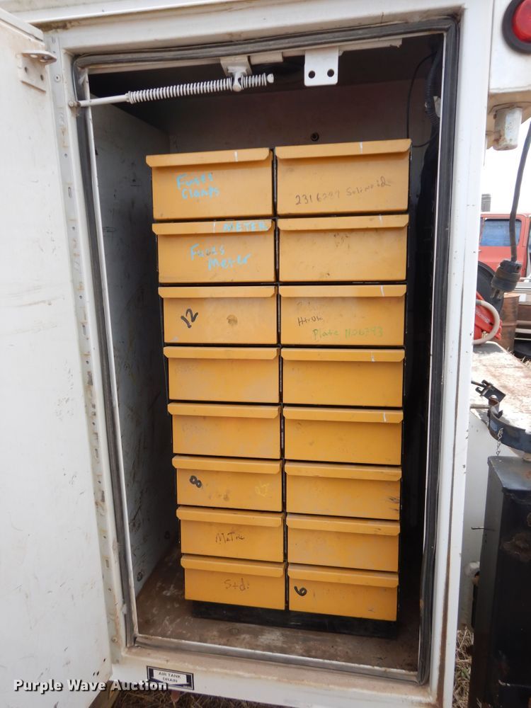 image for item GG9386 2008 Ford F650 Super Duty  service truck