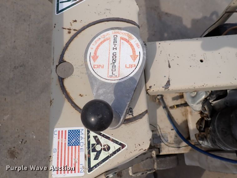 image for item GR9586 Edco DS-18-11H concrete saw