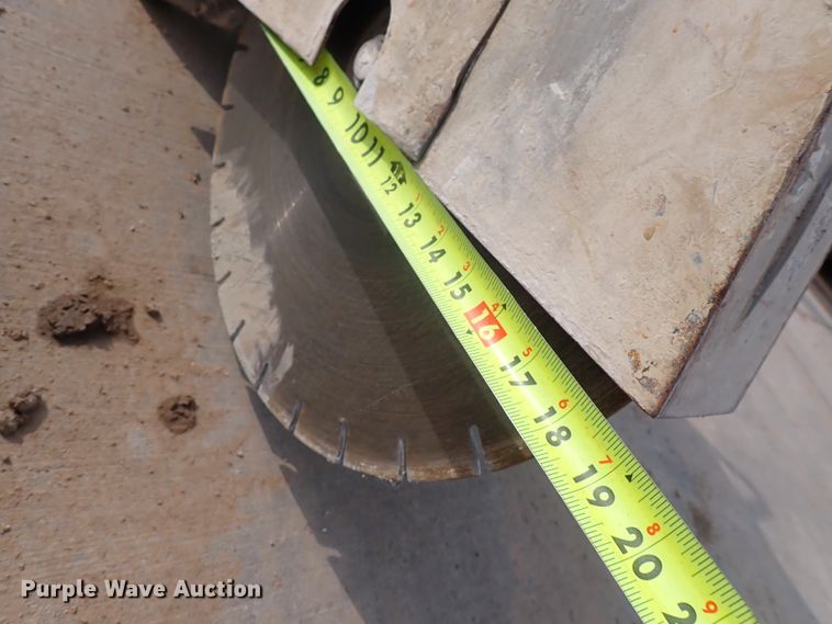 image for item GR9586 Edco DS-18-11H concrete saw