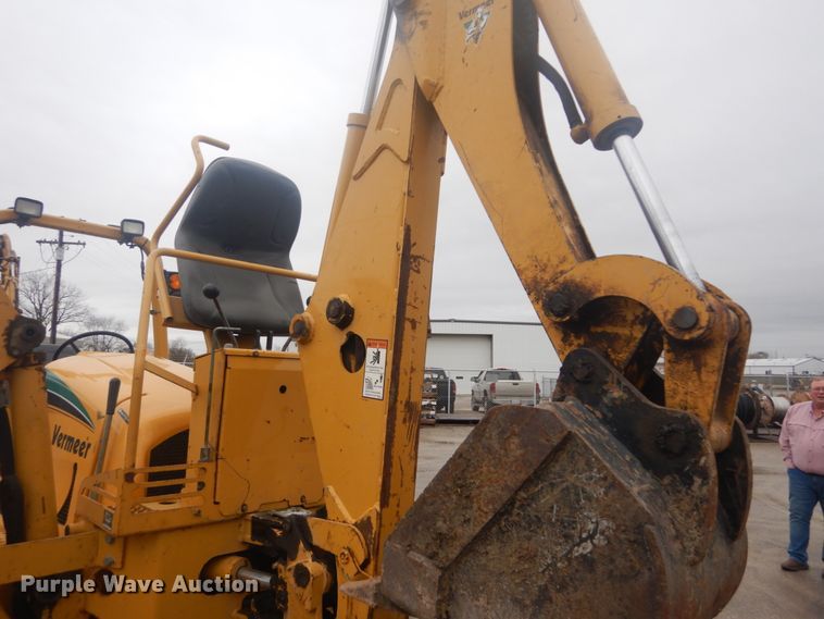 image for item GT9688 2006 Vermeer RT650  trencher
