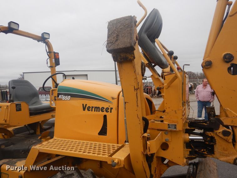 image for item GT9688 2006 Vermeer RT650  trencher