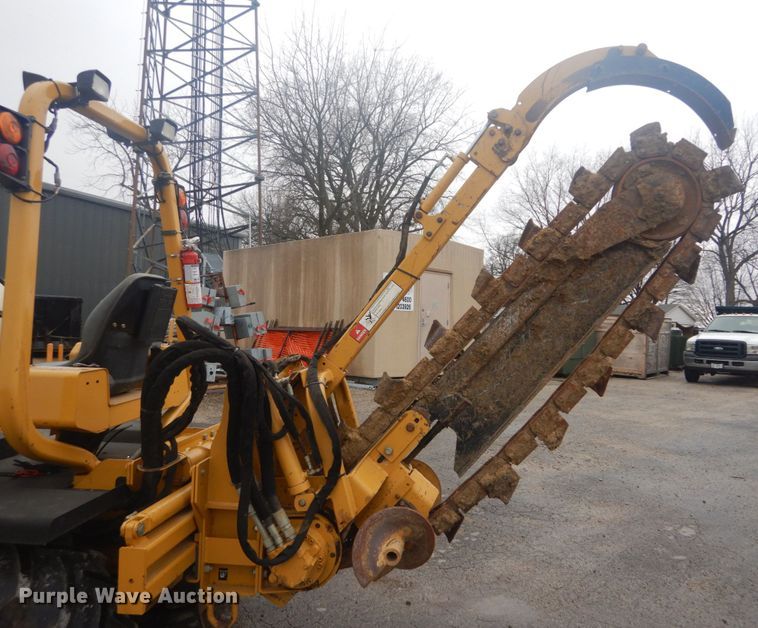 image for item GT9688 2006 Vermeer RT650  trencher
