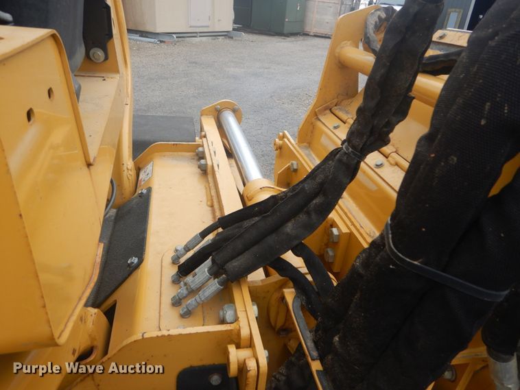 image for item GT9688 2006 Vermeer RT650  trencher