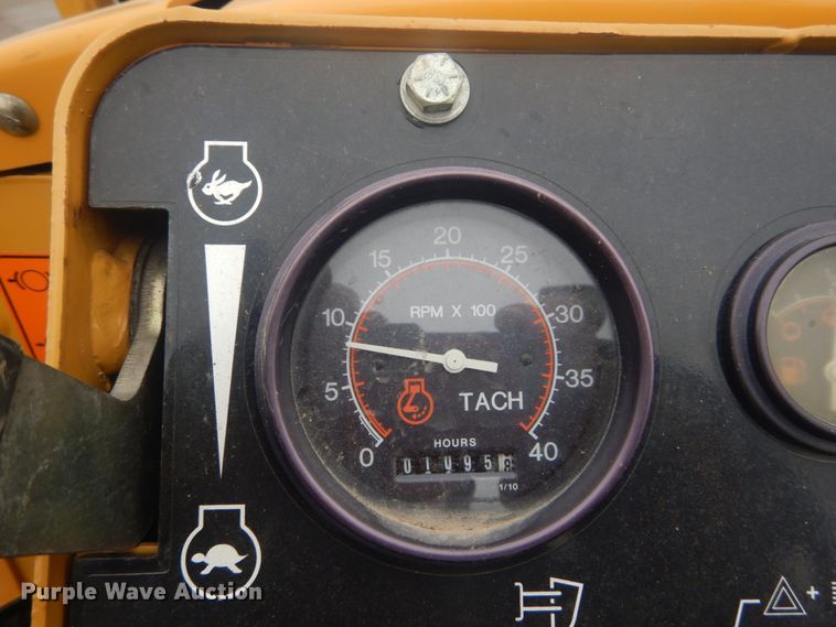 image for item GT9688 2006 Vermeer RT650  trencher