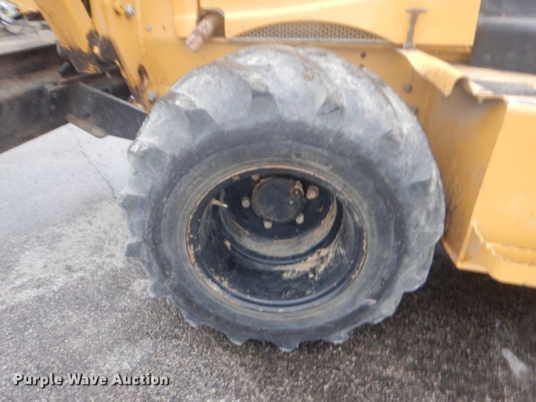 image for item GT9688 2006 Vermeer RT650  trencher